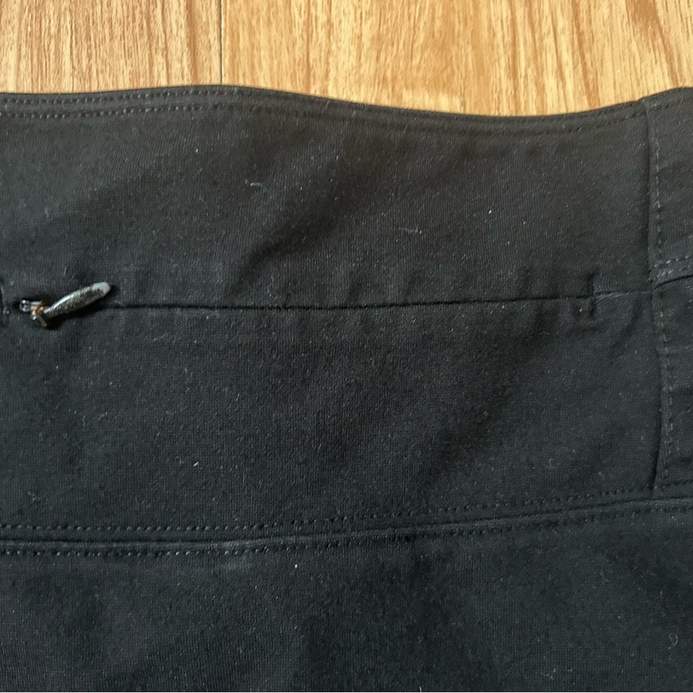 Athleta Black A-Line Skirt Sz 10 - Picture 3 of 6
